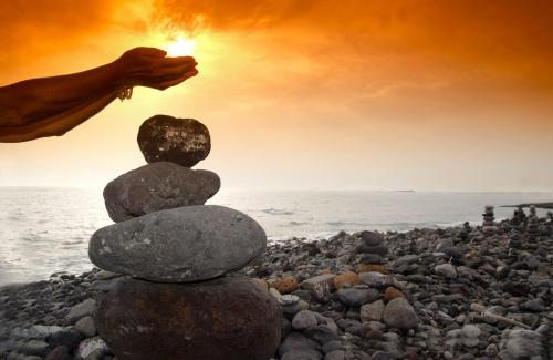 Concepto de Karma y Práctica Regresiva Concepto de Karma y Práctica Regresiva