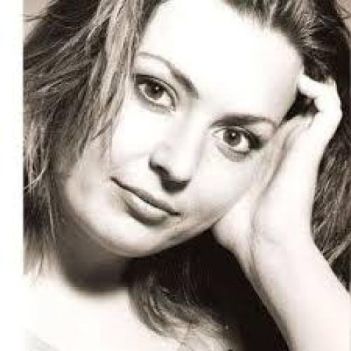 La Práctica de Yoga - Entrevista a Vanja Maksimovic Floric La Práctica de Yoga - Entrevista a Vanja Maksimovic Floric