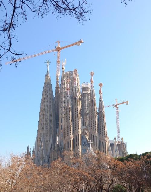 Aunque la explicación sea de lo más bonita... Aunque la explicación sea de lo más bonita...