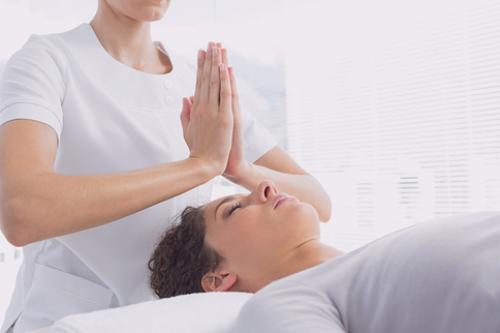 La preparación de una sesión Reiki. La preparación de una sesión Reiki.